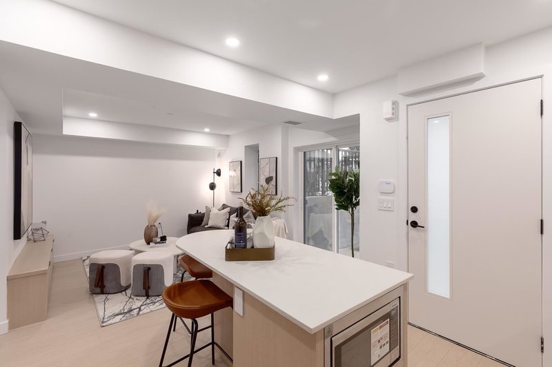 105 - 2339 34th Avenue, Vancouver, V5R 2S6 | Image 3