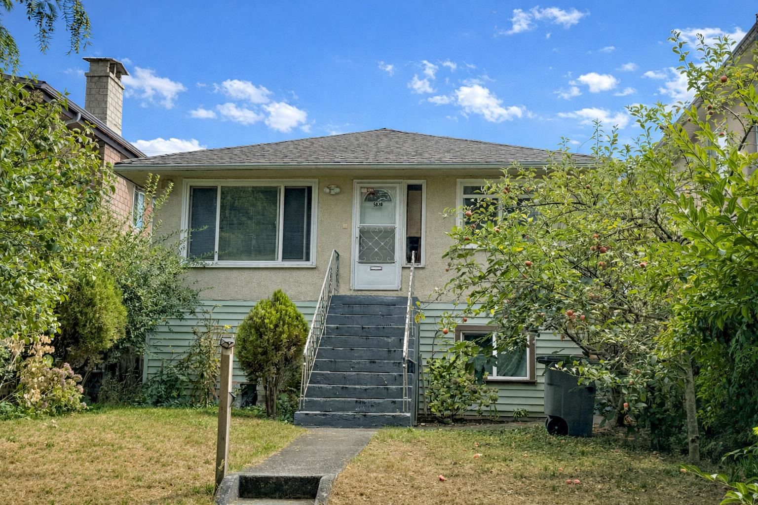 Listing Image 1