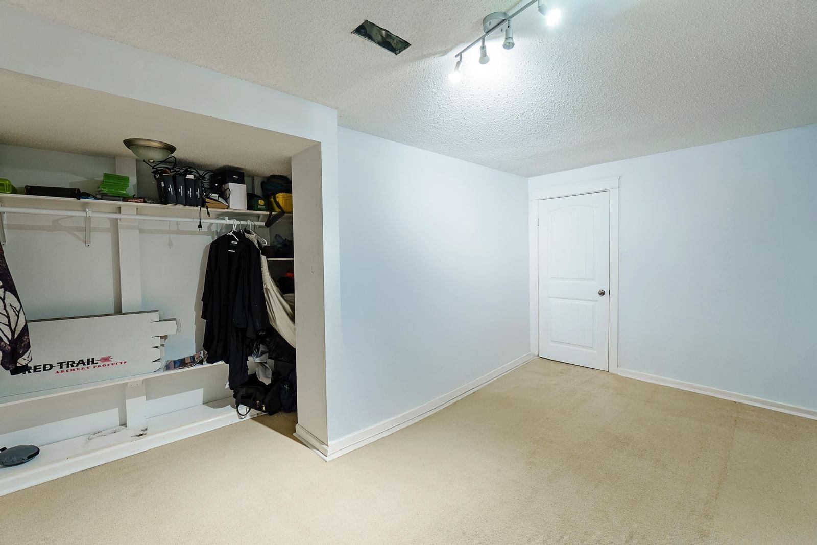 Listing Image 27