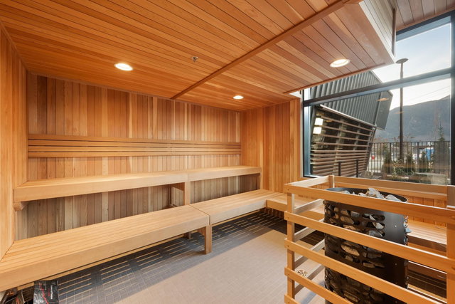 203 - 1504 Scott Crescent