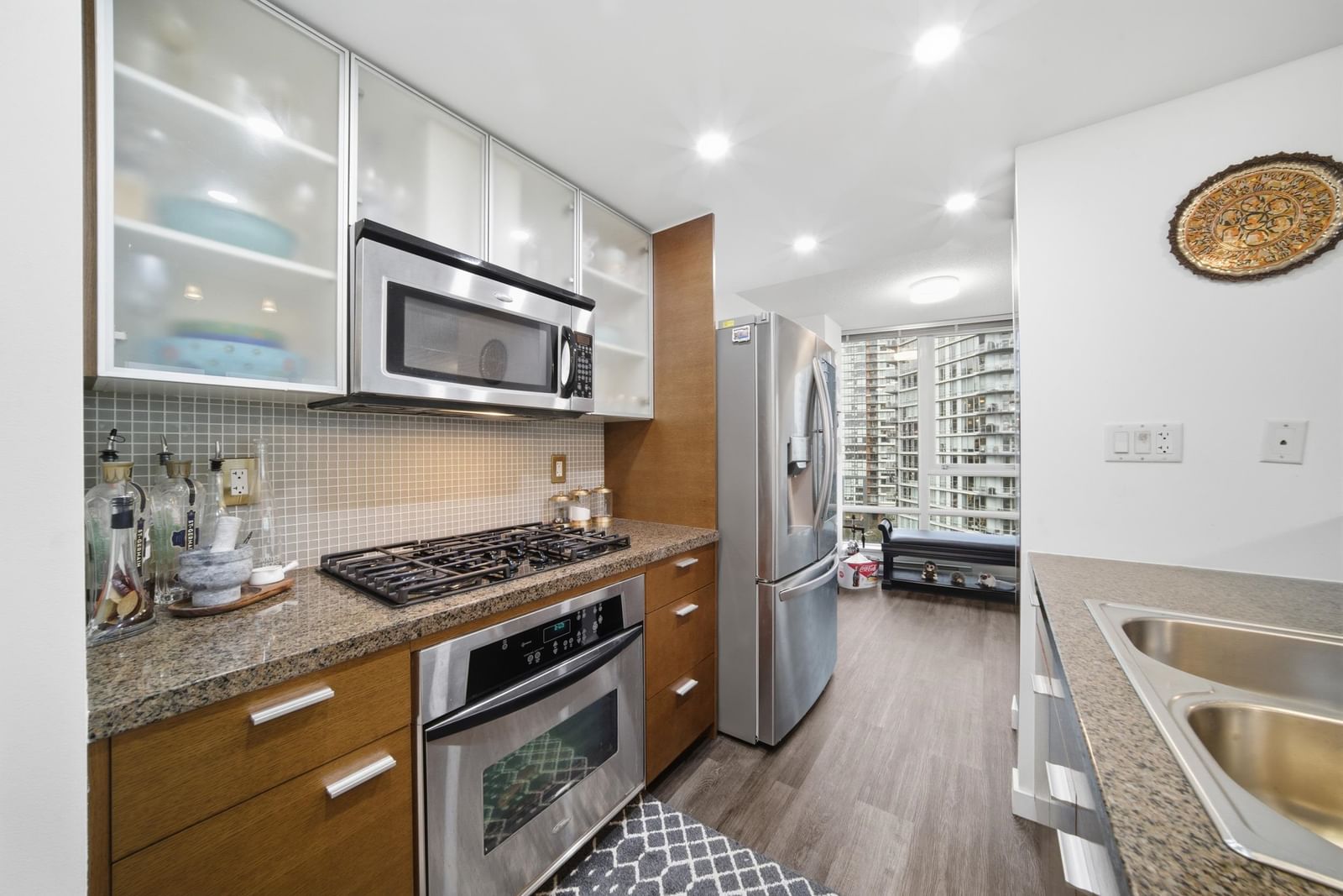 Listing Image 15