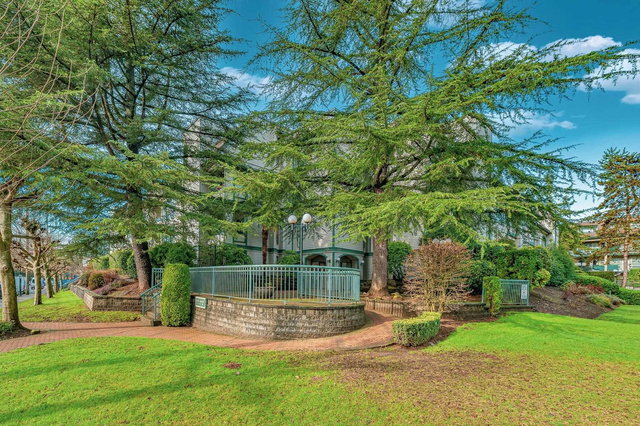 107 - 2925 Glen Drive