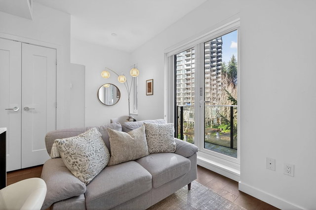 408 - 5681 Birney Avenue