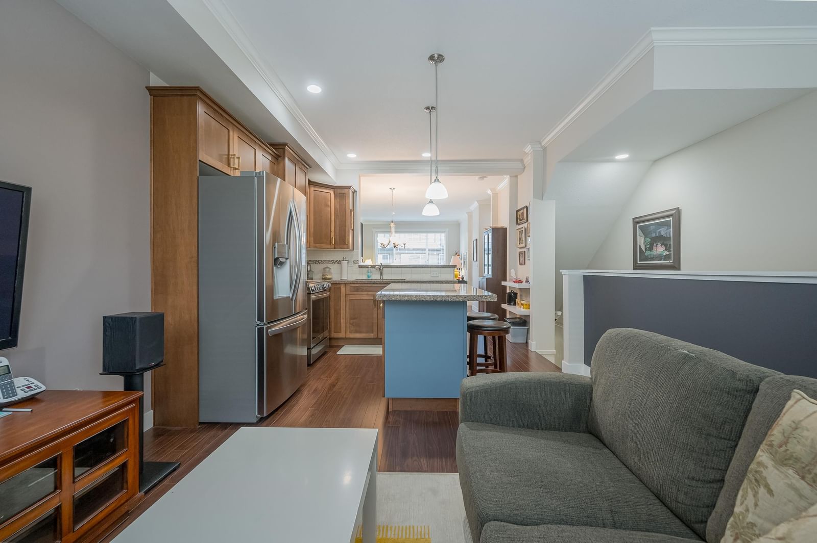 Listing Image 19
