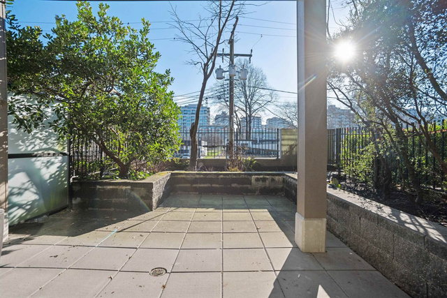 209 - 1628 4th Avenue W