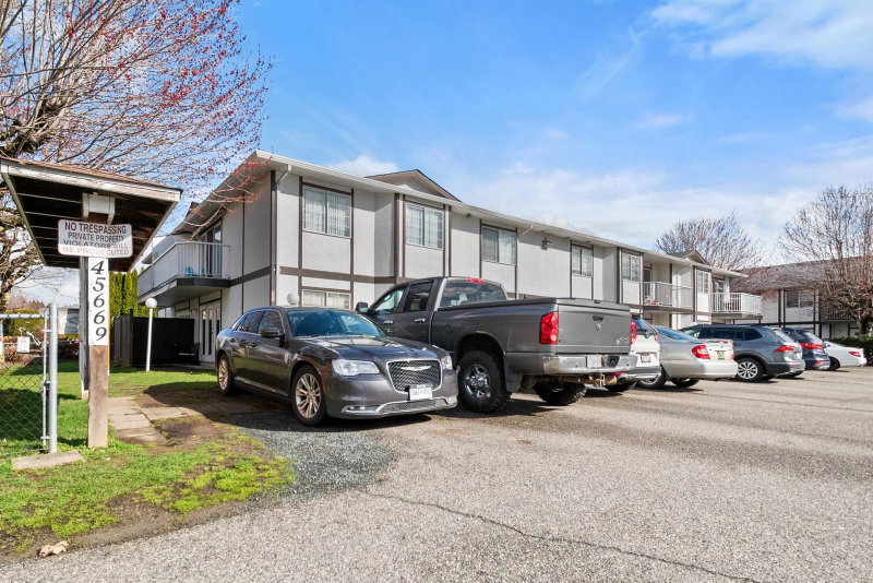 215 - 45669 Mcintosh Drive