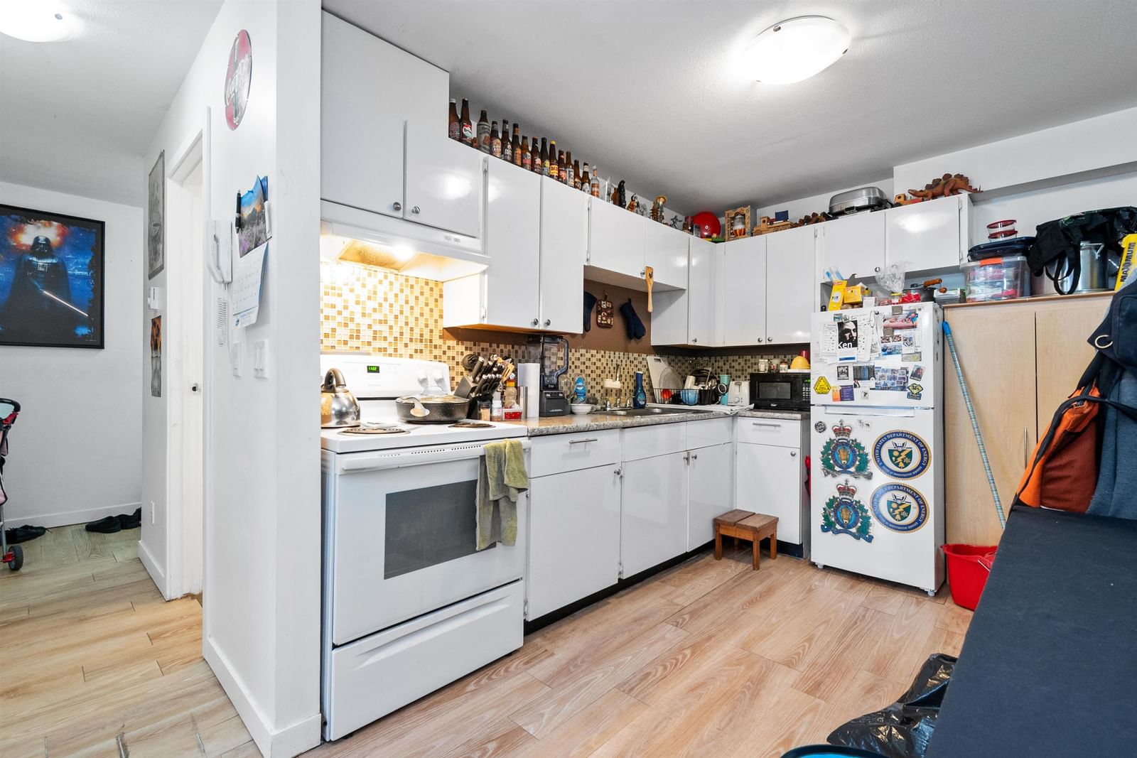 Listing Image 15
