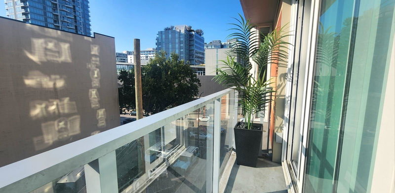 402 - 180 2nd Avenue, Vancouver, V5T 0K4 | Image 3