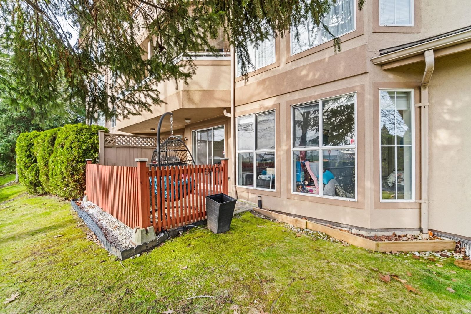 Listing Image 19