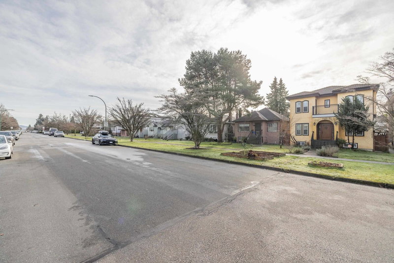 2638 Charles Street, Vancouver, V5K 3A5 | Image 2