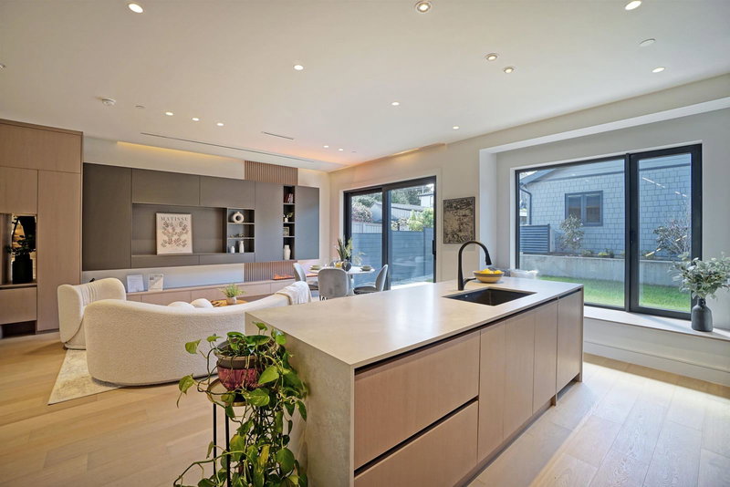 2 - 3460 14th Avenue, Vancouver, V6R 2W1 | Image 3