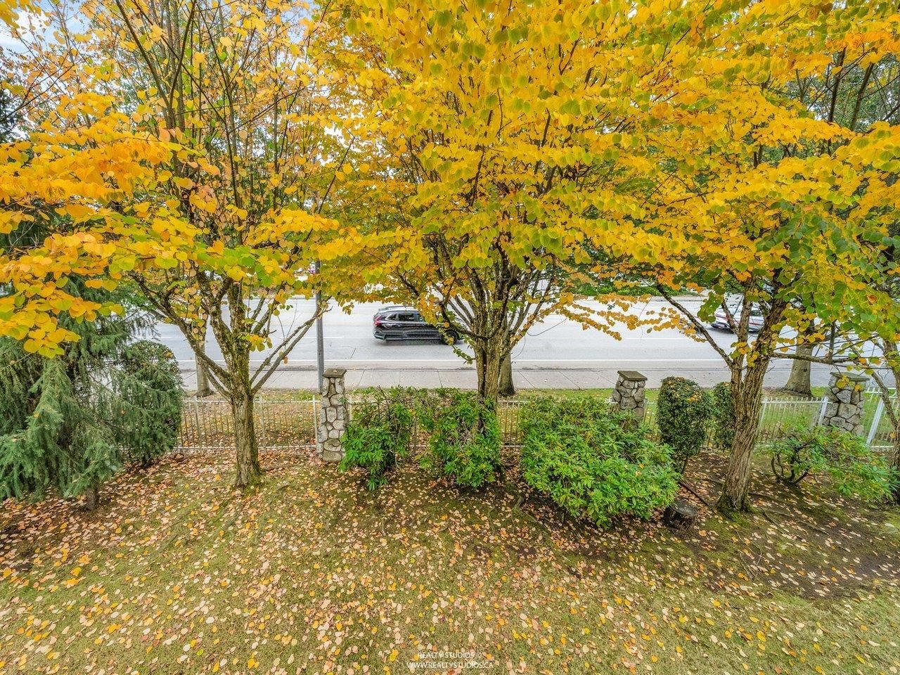 Listing Image 34