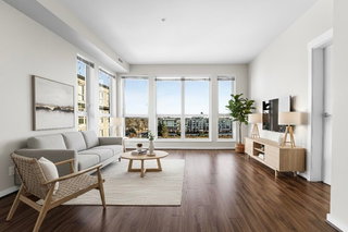 672 - 4099 Stolberg Street