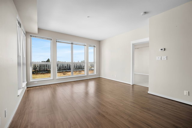 672 - 4099 Stolberg Street