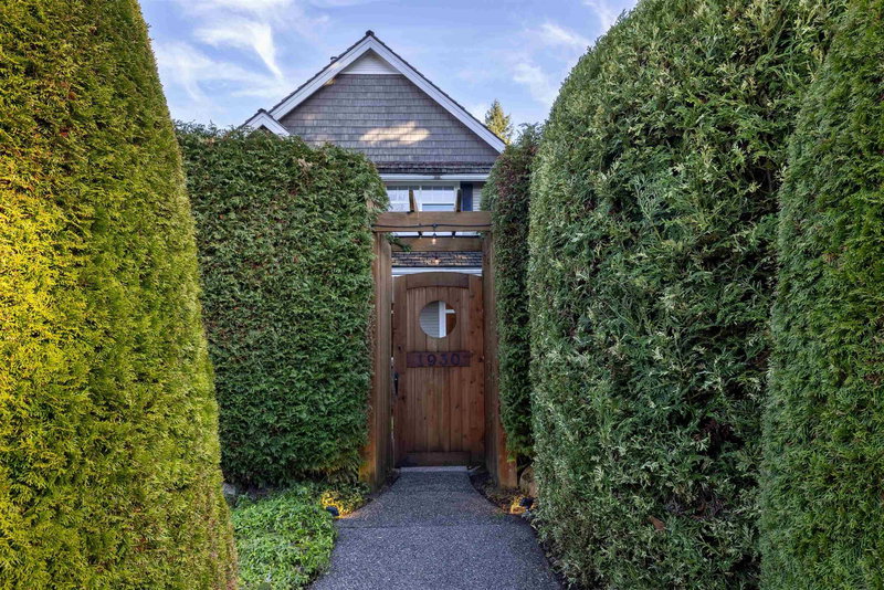 1930 140 Street, Surrey, V4A 4H3 | Image 2