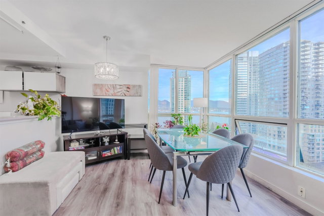 1204 - 555 Jervis Street