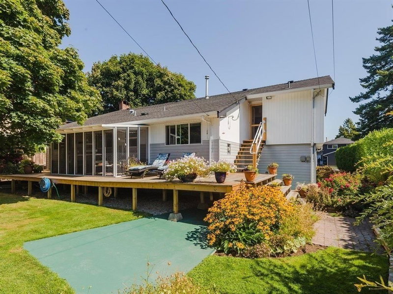 10231 Aintree Crescent, Richmond, V7A 3T9 | Image 3