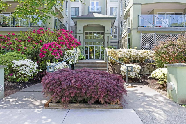 410 - 20110 Michaud Crescent