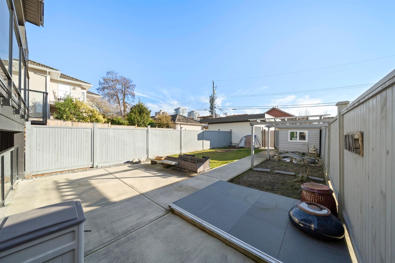 Listing Image 23