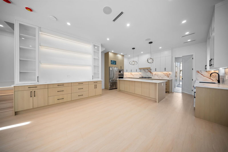 16473 20 Avenue, Surrey, V3Z 9M9 | Image 3