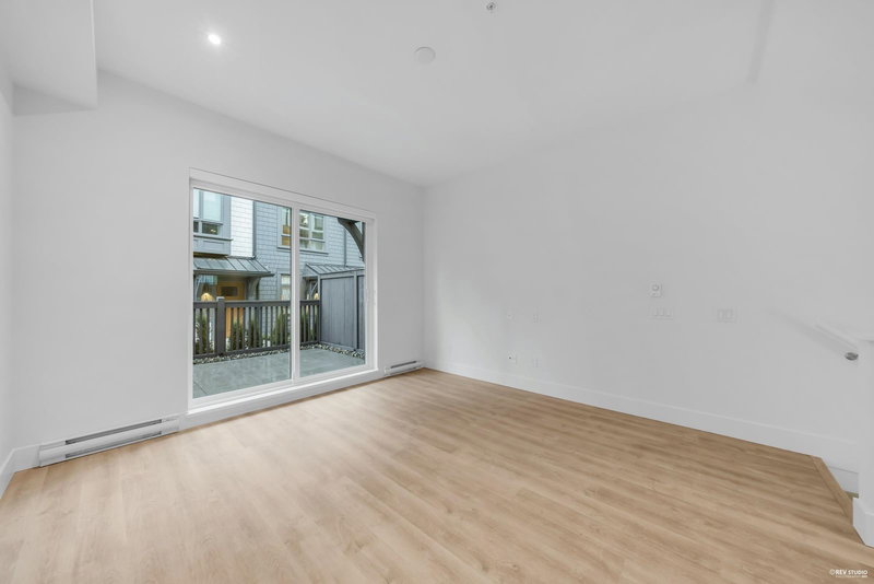 105 - 2320 Emery Court, North Vancouver, V7J 0G3 | Image 2