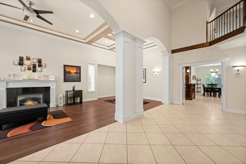 16416 92a Avenue, Surrey, V4N 5N1 | Image 2