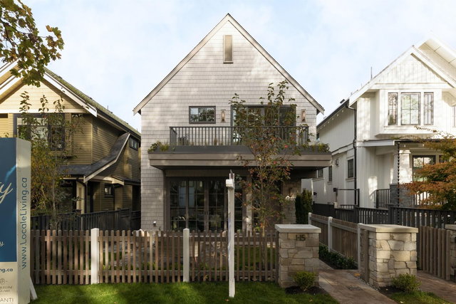 2 - 15 20th Avenue W