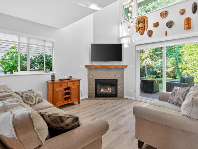 52 - 650 Roche Point Drive