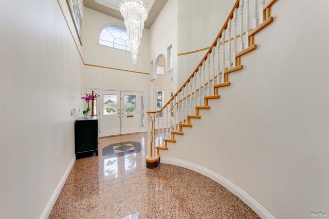 10451 Swinton Crescent