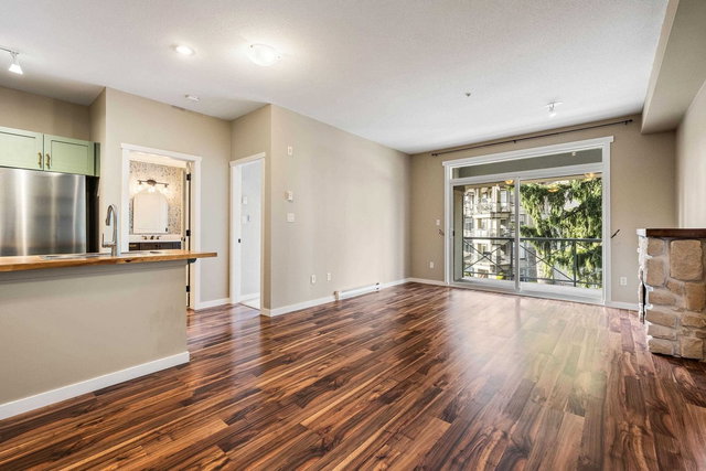 309 - 33338 Bourquin Crescent E