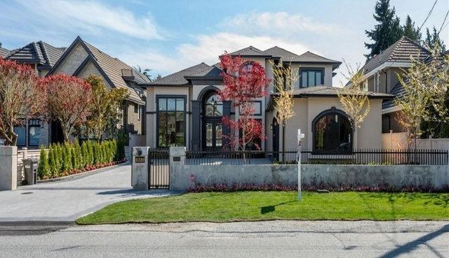 6120 Maple Road