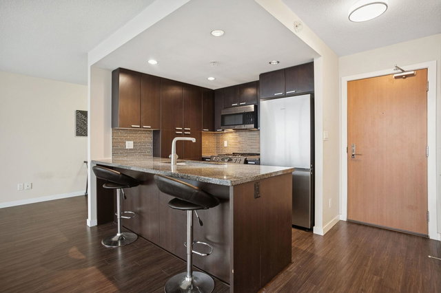 2102 - 2232 Douglas Road