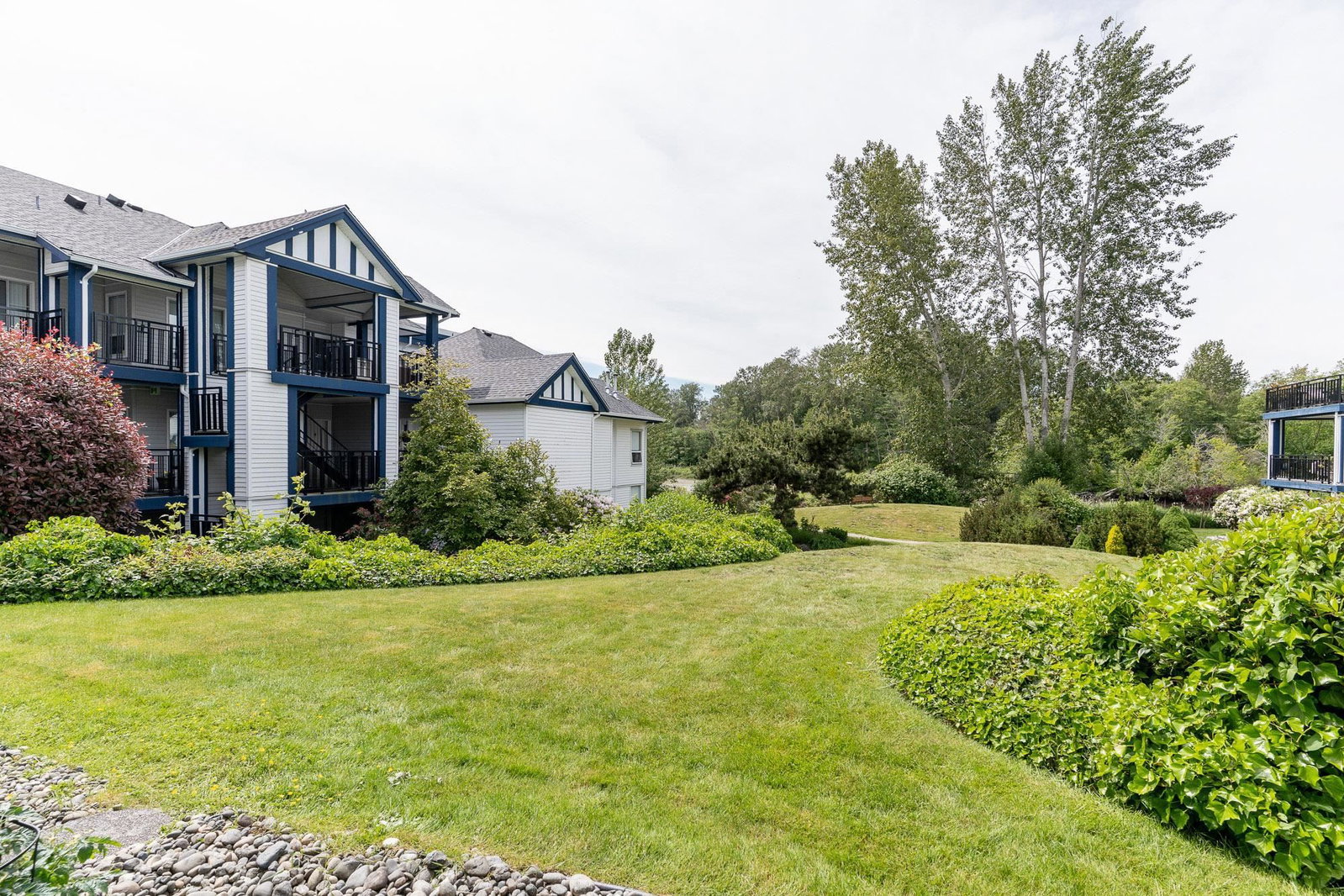 Listing Image 26