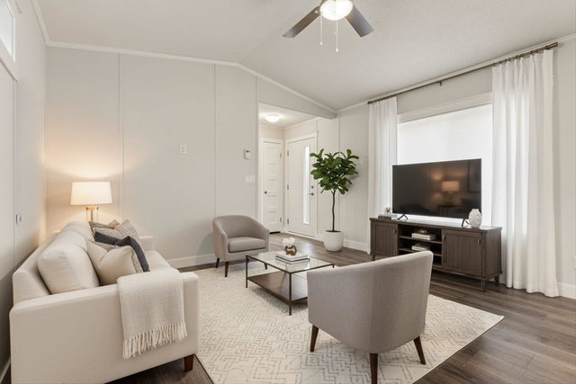 4 - 44565 Monte Vista Drive