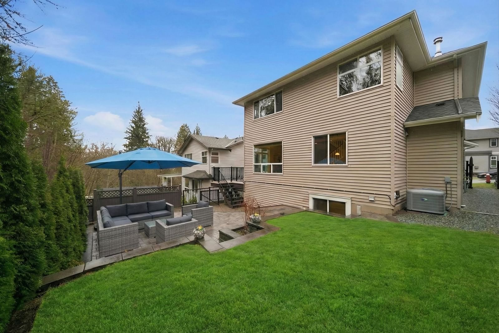 Listing Image 13