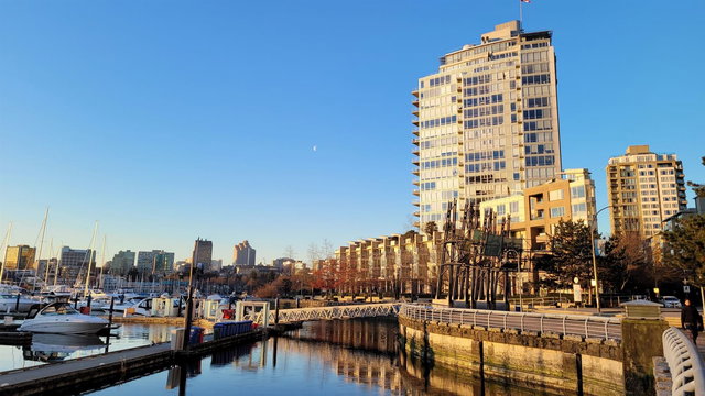 302 - 1228 Marinaside Crescent