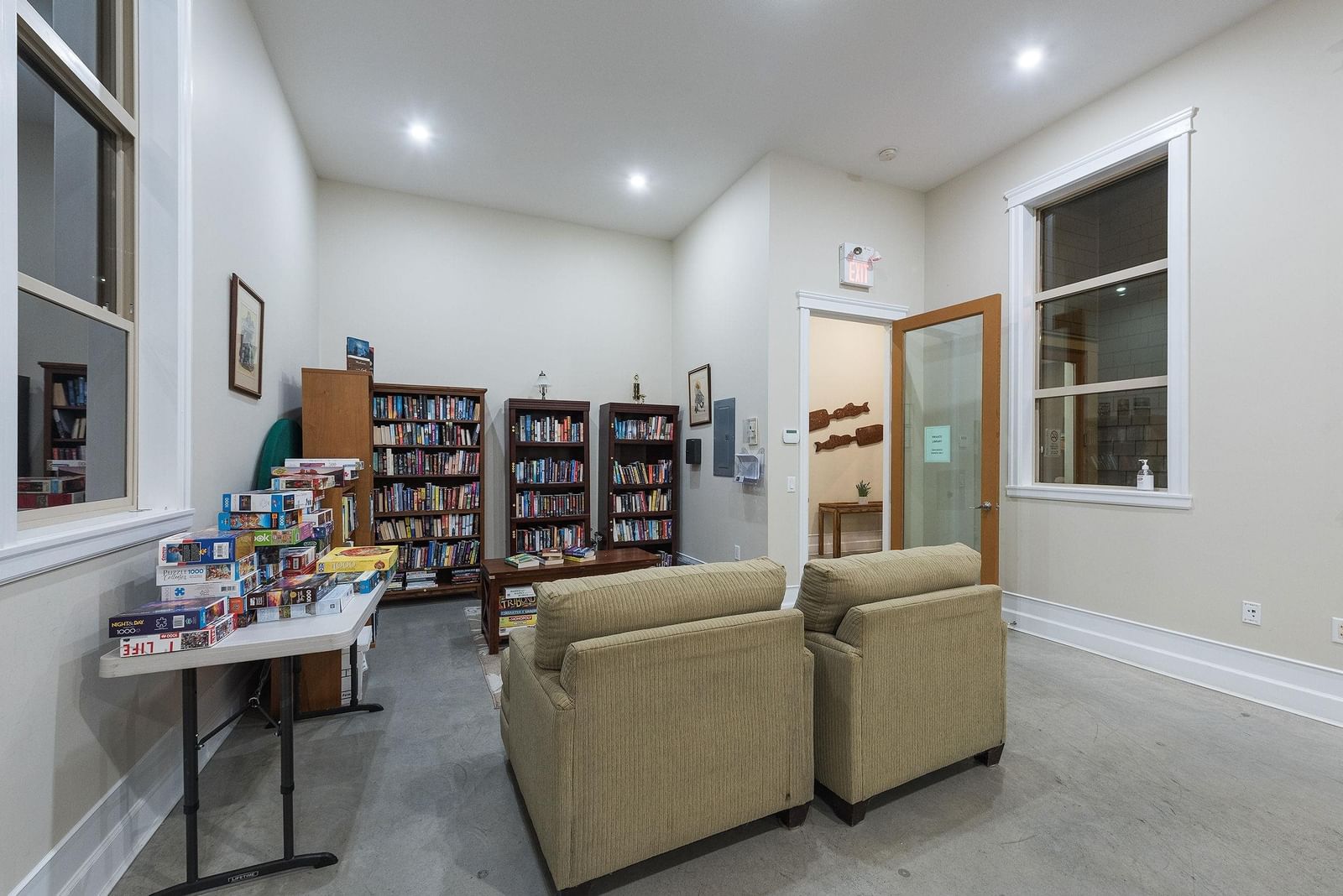 Listing Image 33