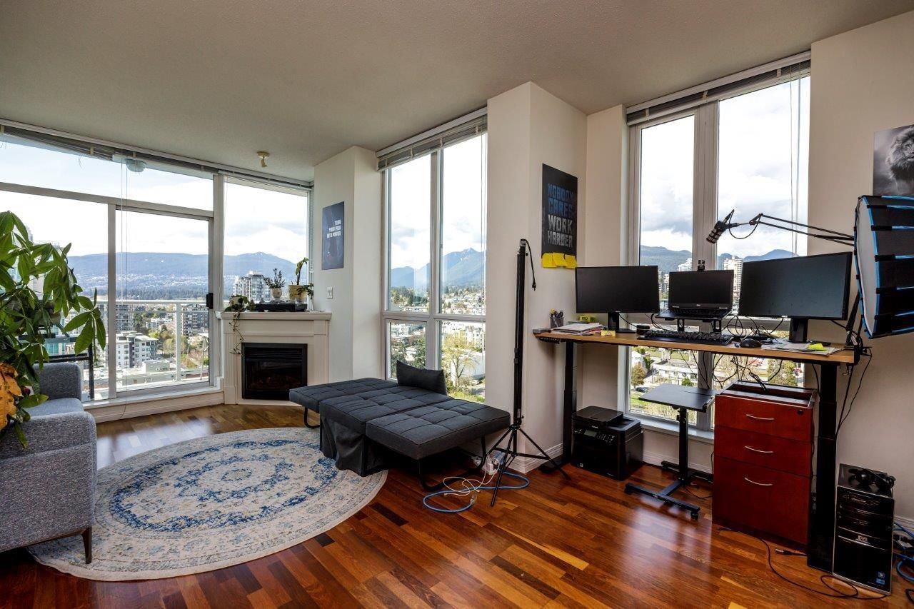 Listing Image 15