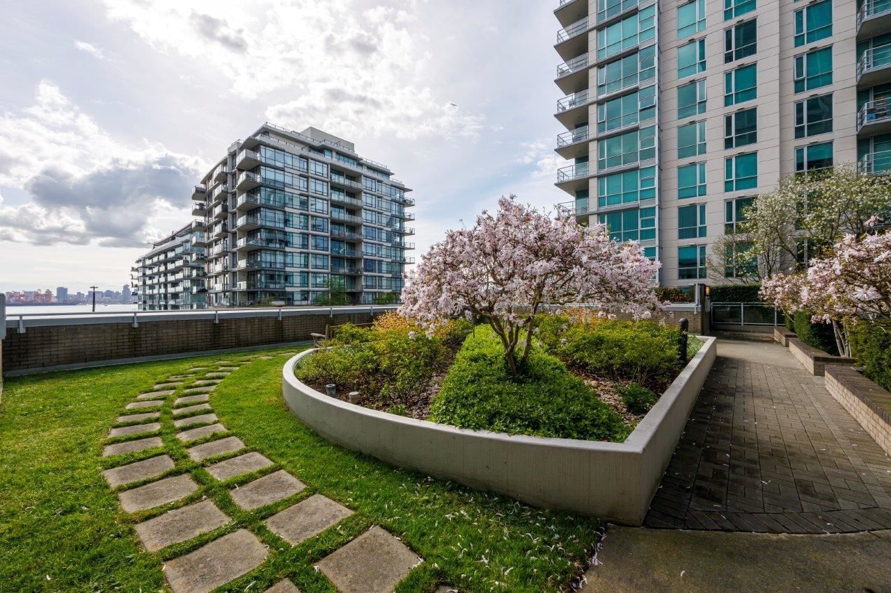 Listing Image 28