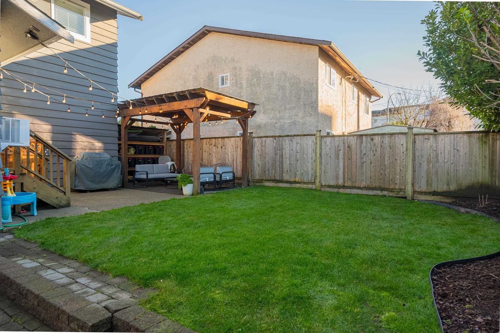 Listing Image 37