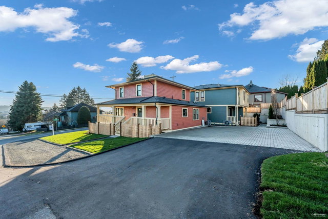 103 - 1125 Cartier Avenue