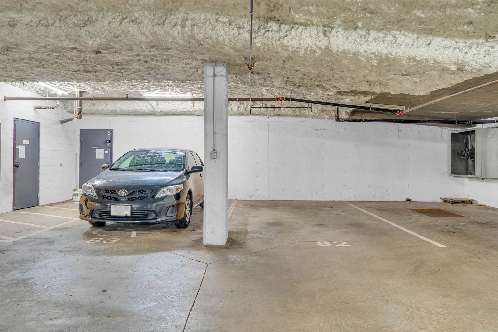 Listing Image 25