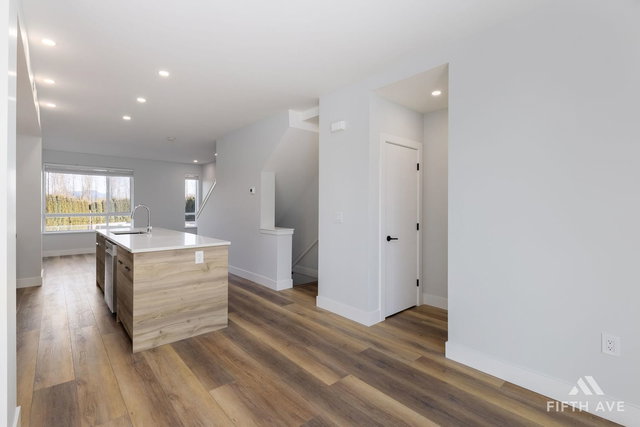 81 - 30530 Cardinal Avenue