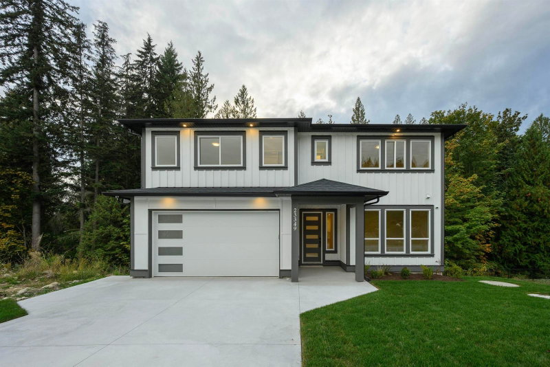 23349 Cross Road