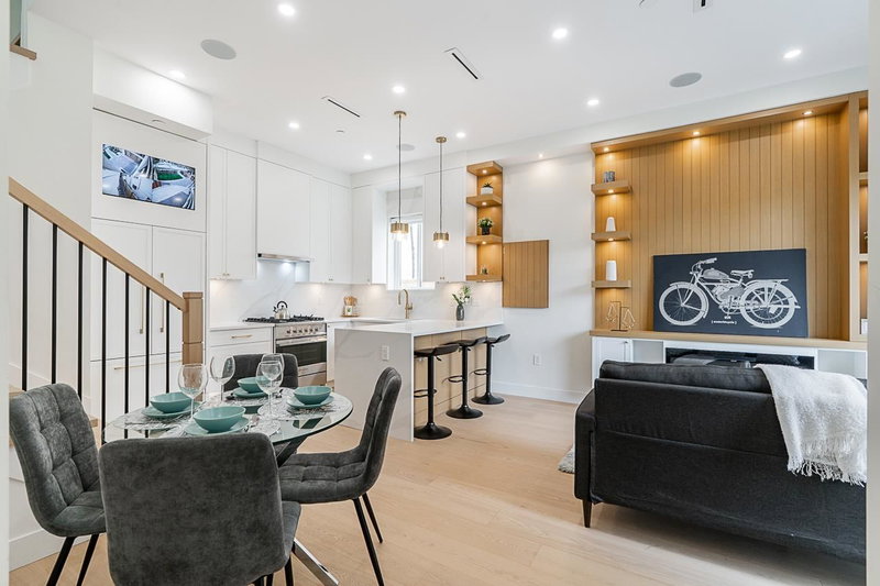 1 - 5304 Elgin Street, Vancouver, V5W 3J8 | Image 2