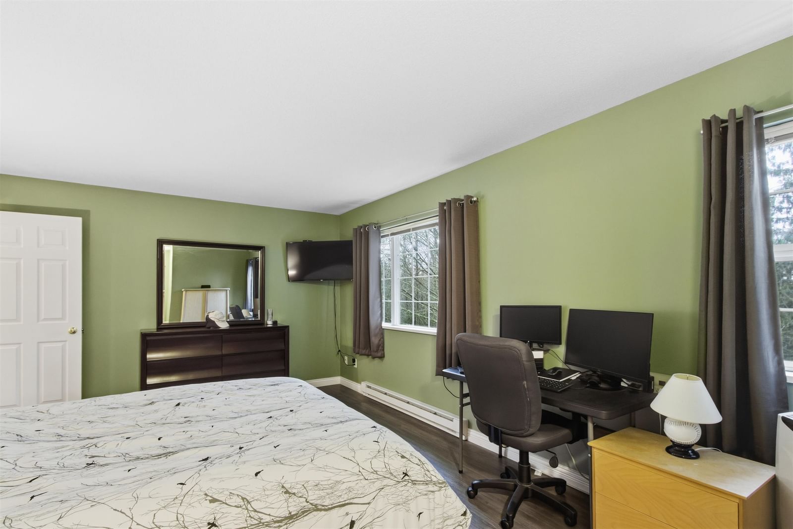 Listing Image 20