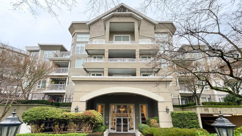 425 - 5888 Dover Crescent
