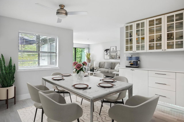 404 - 225 Newport Drive