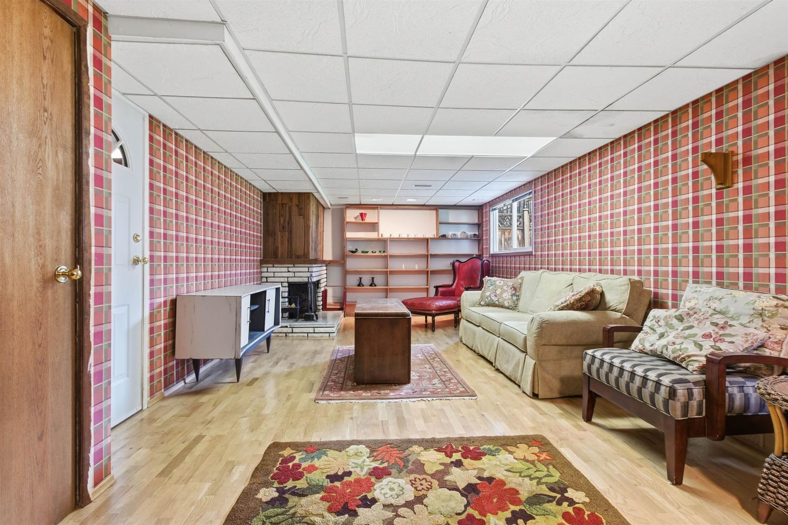 Listing Image 22