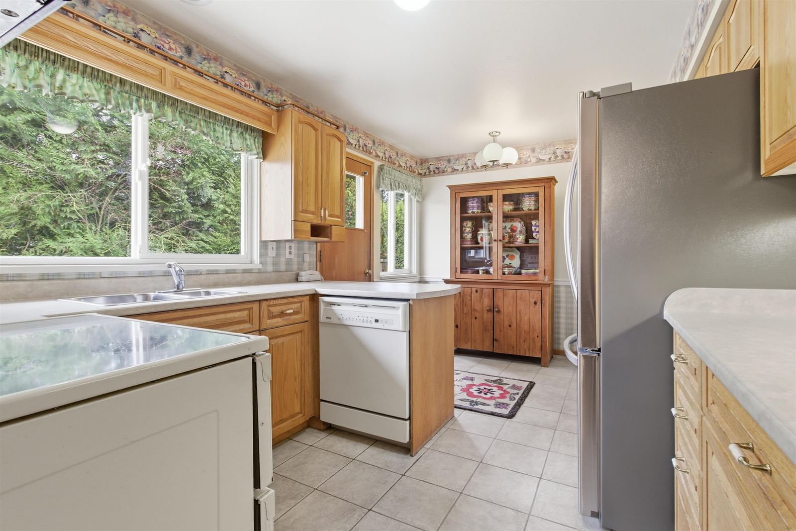 Listing Image 9